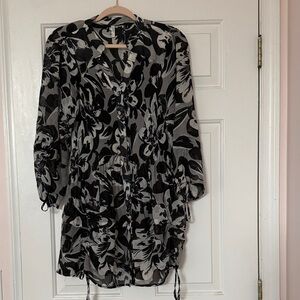 Stylish Black and Gray Women's Blouse